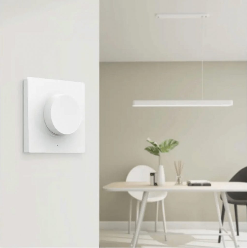 Pohodlnejšie ovládanie pomocou YEELIGHT WALL SWITCH