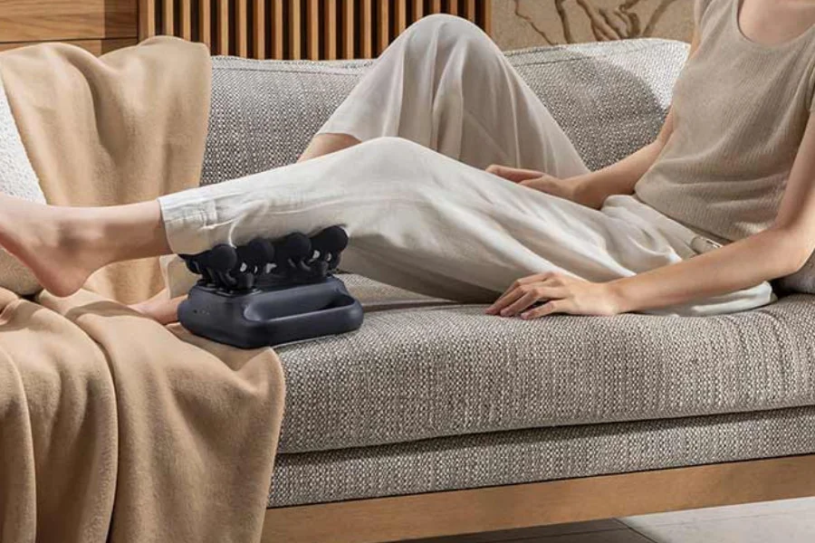 Použitie Xiaomi Mijia 3C pri masáži nohy