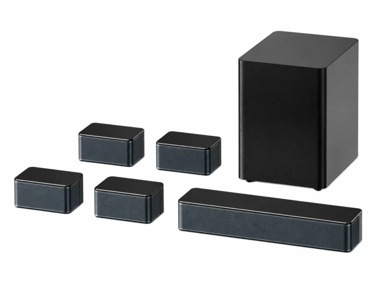 Kompaktný soundbar ULTIMEA Poseidon D80 Boom so subwooferom a štyrmi priestorovými reproduktormi.
