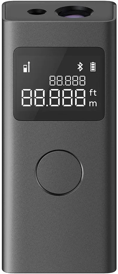 Detail displeja laserového merača Xiaomi s údajmi o vzdialenosti, batérii a Bluetooth